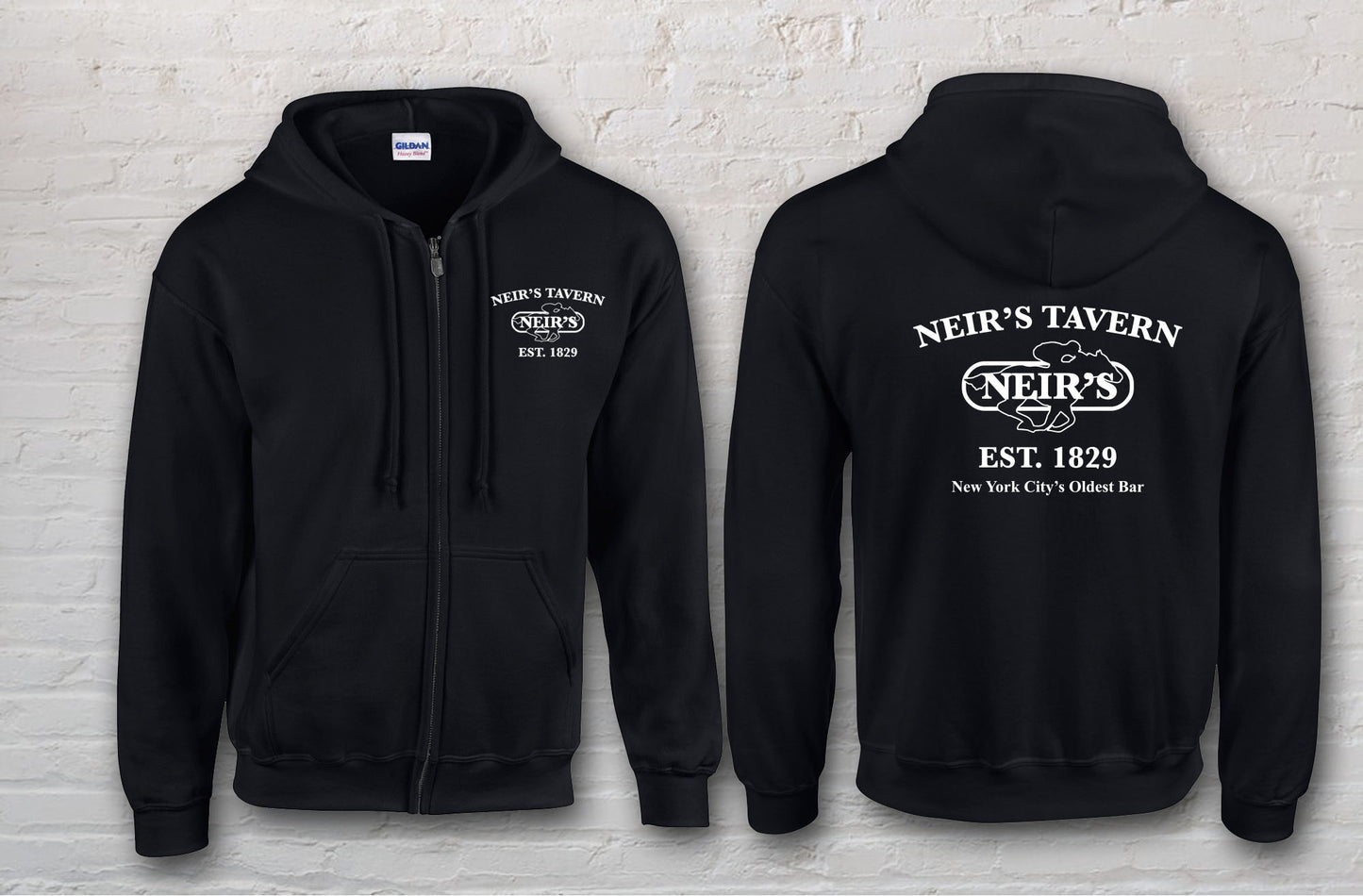 *HOODED SWEATSHIRT*